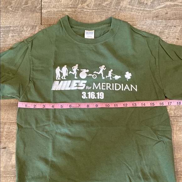 Gildan Green 2019 "Miles for Meridian" Crewneck Short Sleeve Tee Size Small - Picture 4 of 6